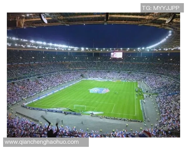 纵览世界足坛25位巨星荣耀与辉煌瞬间